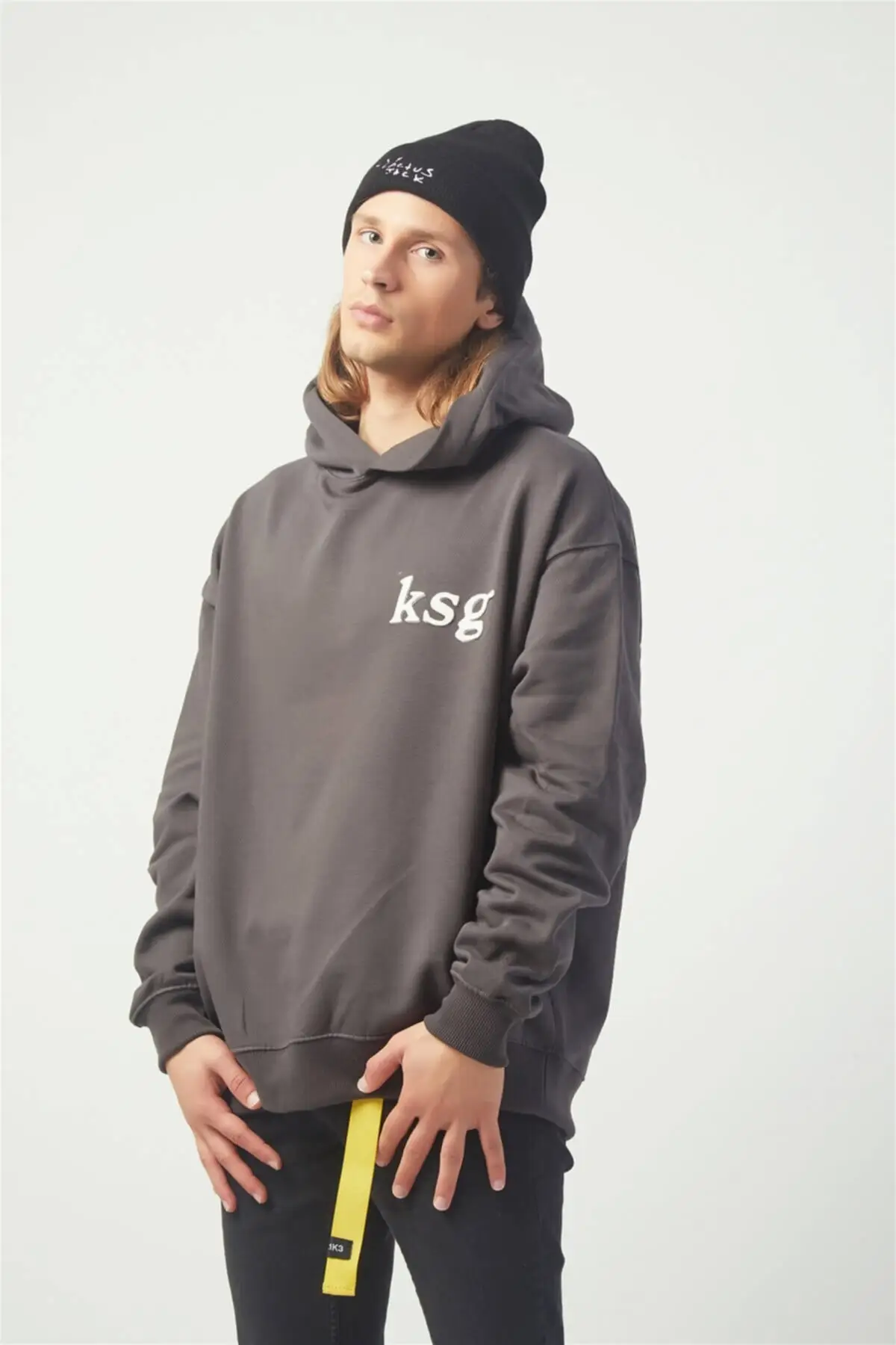 Ksg Oversized Sweatshirt Donkergrijs Stijlvolle Flamboyante Lichtgewicht Casual Cool Nieuwe Mode 2022 Trend Model