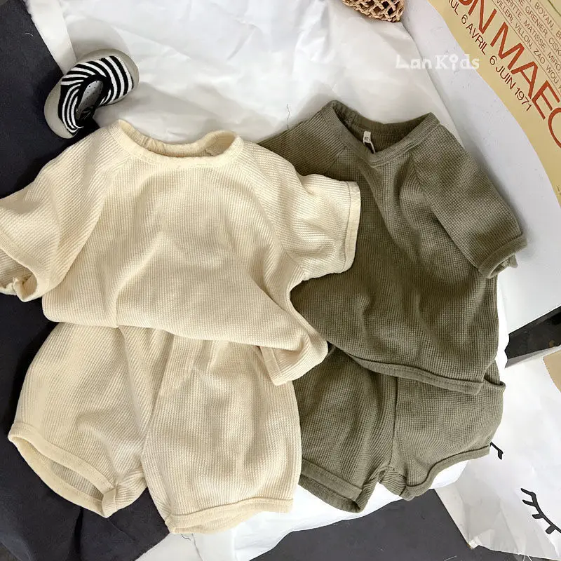 

Summer South Korea's new baby pure color thin waffle short-sleeved shorts for children to wear casual suits outside the home 0-6