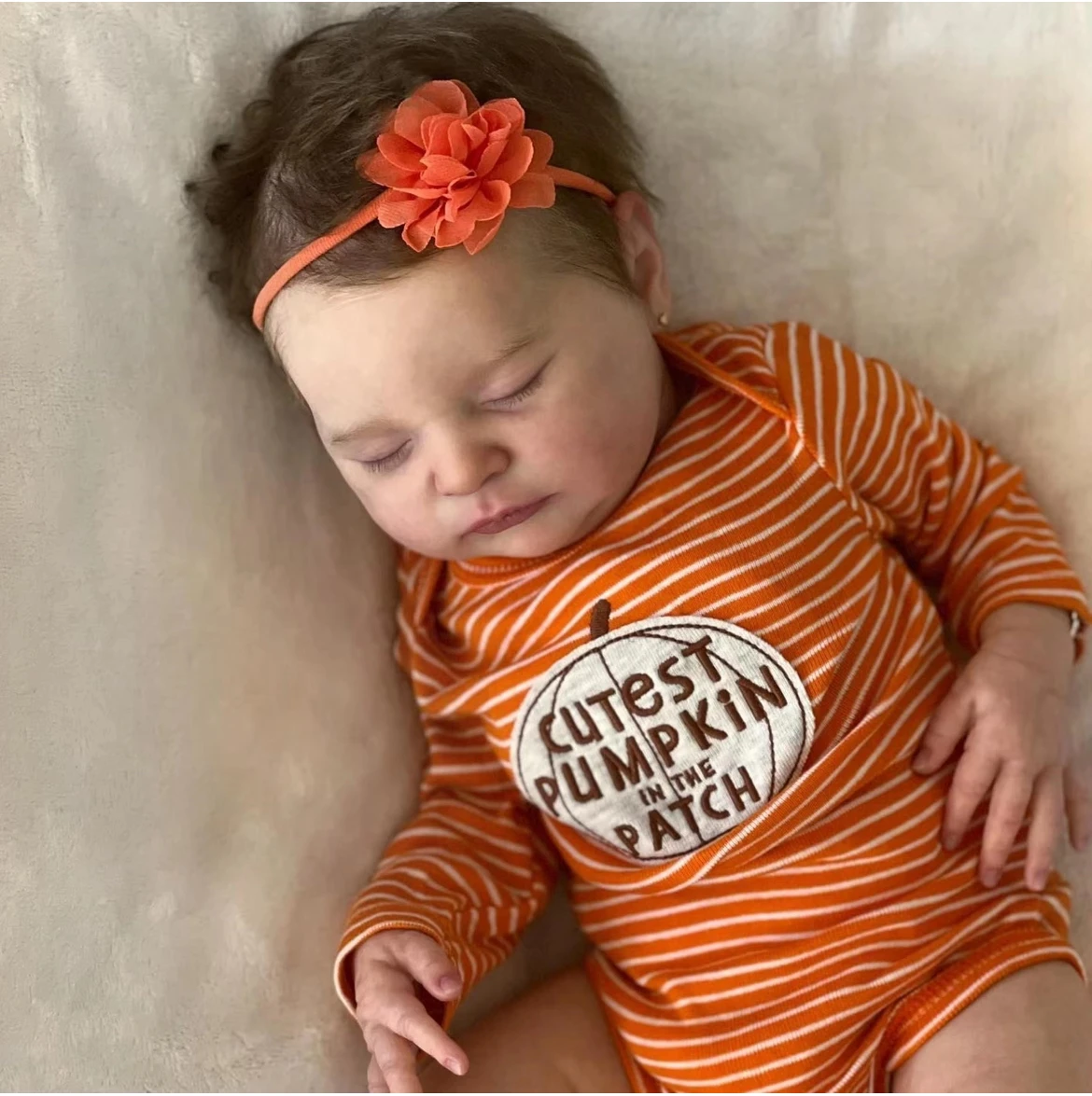 19-calowa Laura Deluxe Reborn Baby Girl - realistyczna twarz śpiąca |   Ręcznie szyte stroje Couture |   Bezpieczny i przytulny prezent dla dzieci