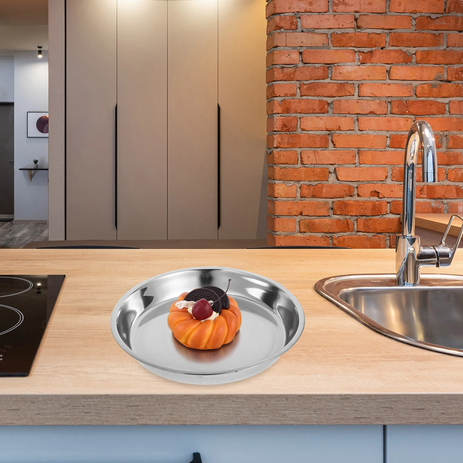 

28Cm Stainless Steel Round Flat Plate Non-Magnetic Lightweight Portable Dish Plate Fruit Cake Baking Pan for Outdoor Indoor