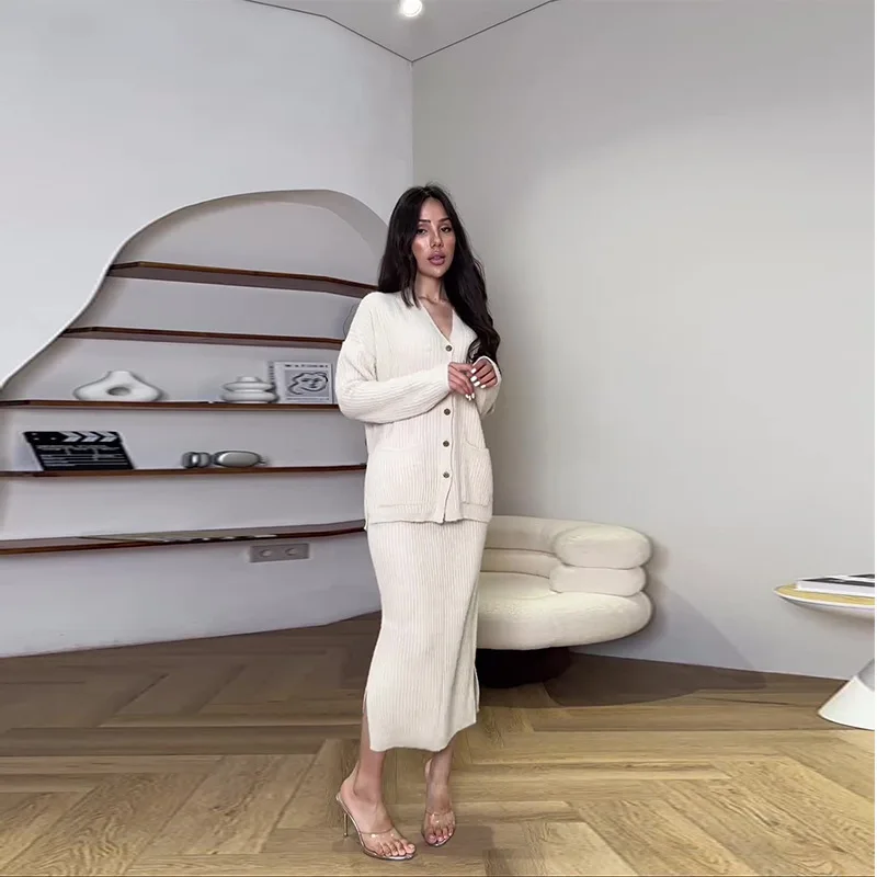 ヨーロッパとアメリカ2025秋冬エレガントカーディガンデザインセーター無地スカートセットゆったりスタイル