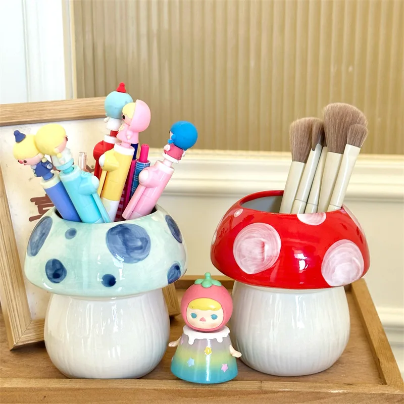 

Cute Ceramic Mushroom Desktop Storage Creative Makeup Brush Holder Pen Stand For Desk Organization