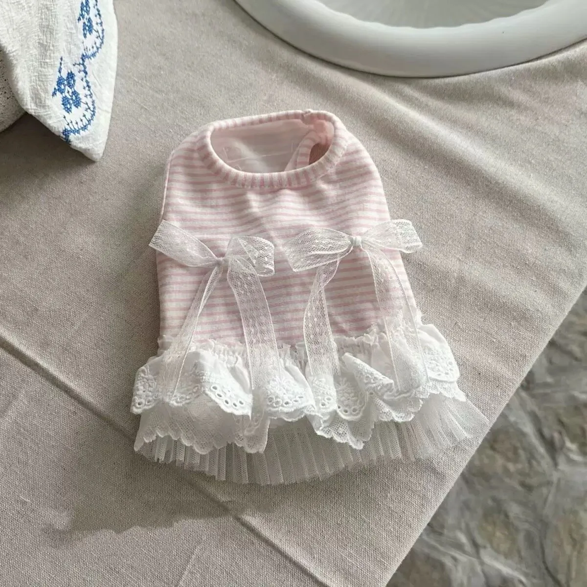 Sweet Bow Dog Clothes Lace Small Dog Dress Teddy Cute Striped Pullover Maltese Sog Summer Short Skirt Pet Presents