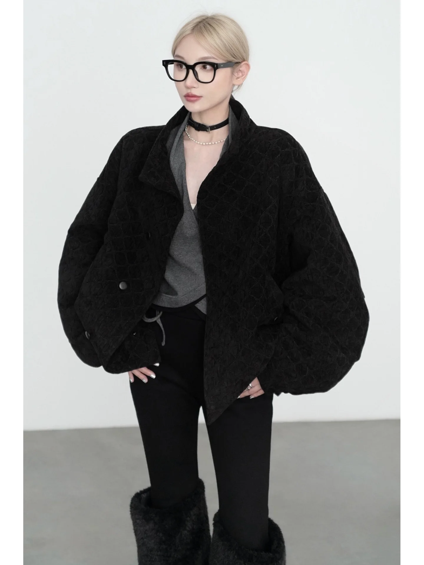 

Detachable Fce Lined Oversized Jaet by WYHX/No Illusion Chen Lady CHENTAITAI Faionable Spring Coat for Young Women