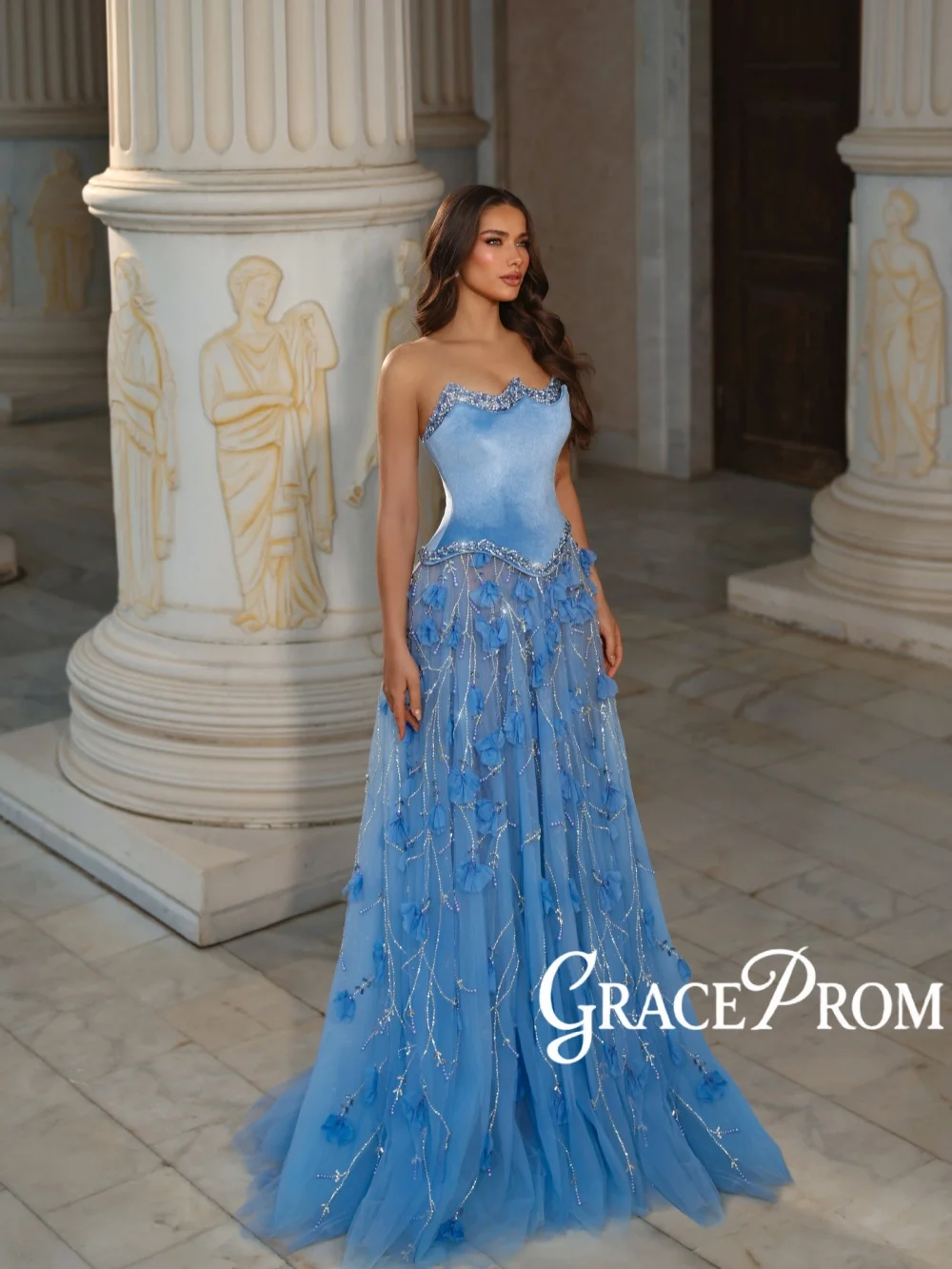 

Sky Blue Luxury Beaded Evening Dress Captivating 3D Floral Wedding Party Gowns 2026 New Customized A-line Tulle Banquet Gowns