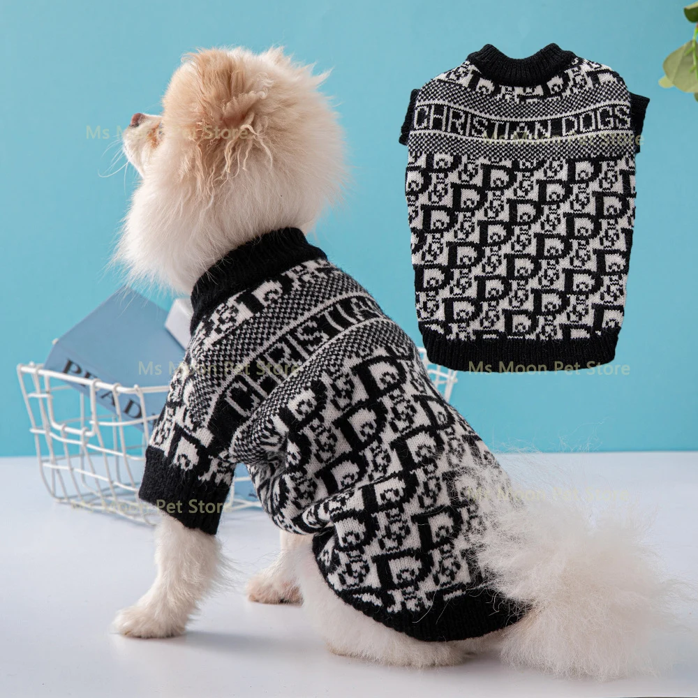 

Hot Sale fashion High Quality Cat Dog Clothes Winter Warm High Elastic Pet Clothes French Bulldog Small Dog Luxury Pet Supplies