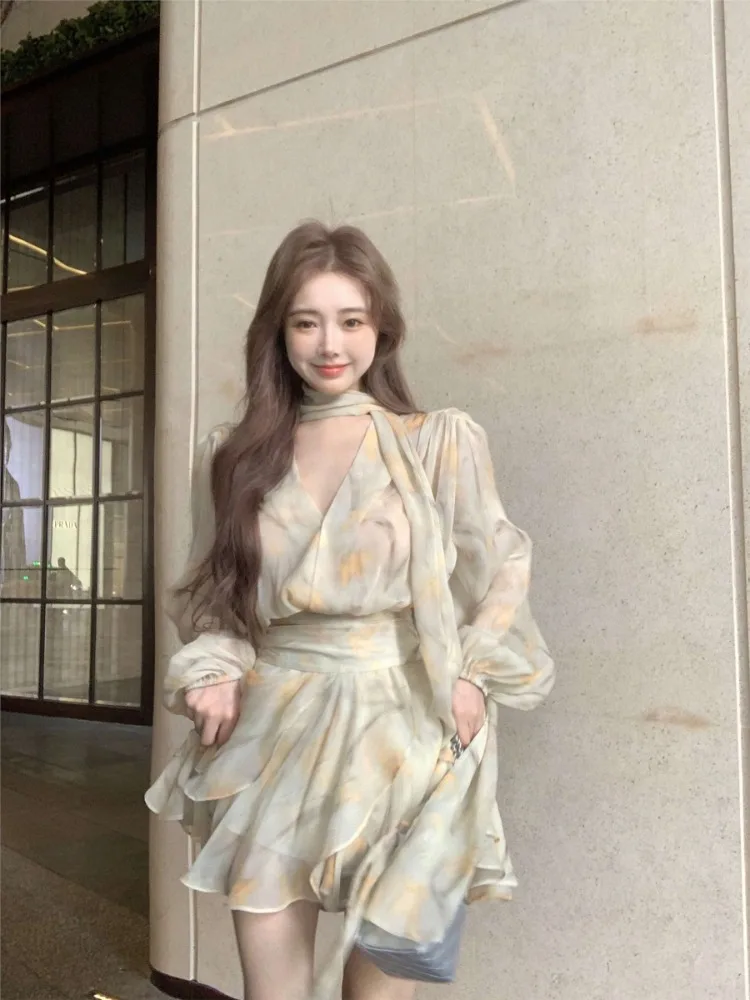 Korejepo French Floral V Neck Long Sleeved Chiffon Dress Women Summer Yellow Gentle Design Waist A Word Short Dresses Vestido