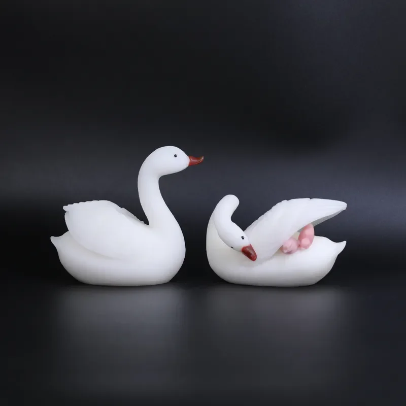 Hand Carved White Jade Swan Family Sculpture Exquisite Craftsmanship Home Decor Art Piece Elegant Bird Statue Ornament Gift