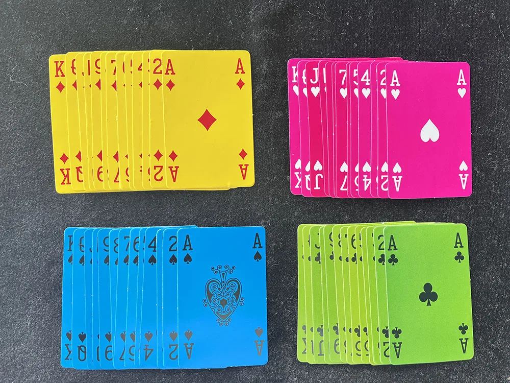 Four-Color Manipulation Cards (Flesh Back) Magic Tricks Magician Stage Illusions Gimmicks Mentalism Props Card Production Magia