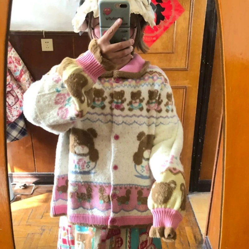 

Japanese Kawaii Knitted Cardigan Women Sweet Cartoon Bear Jacquard Cute Sweaters Coat JK Girls Peter Pan Collar Kardigan Damski
