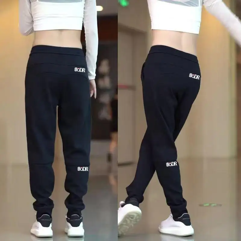 

Thiened Fce Sports Pants Men's Autumn Winter Sweatpants Versatile Warm Casual Pants with Elastic Waisand And Embroidery