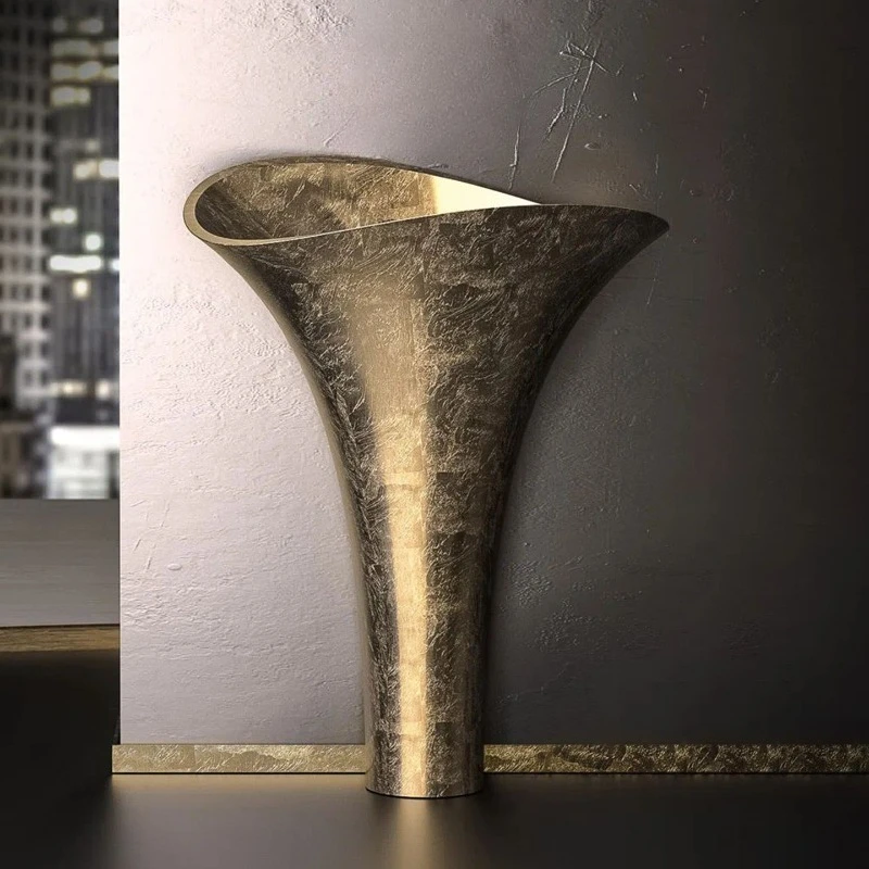 Italian light luxury creative stainless steel sink high-end villa luxury bathroom sink floor column basin