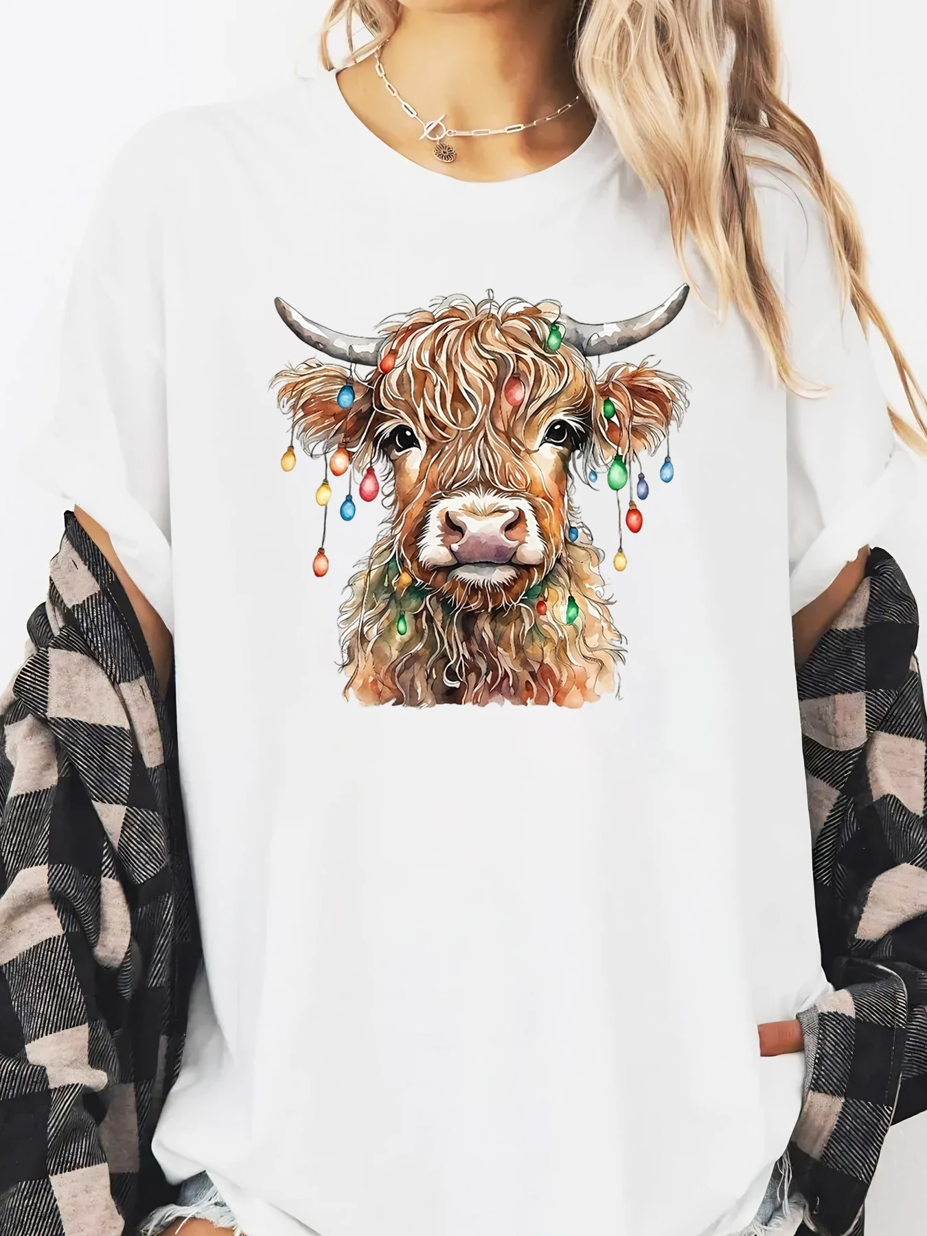 عيد الميلاد الثور أضواء طباعة تي شيرت عطلة المرأة عارضة ارتداء الأبيض زائد الحجم #1
