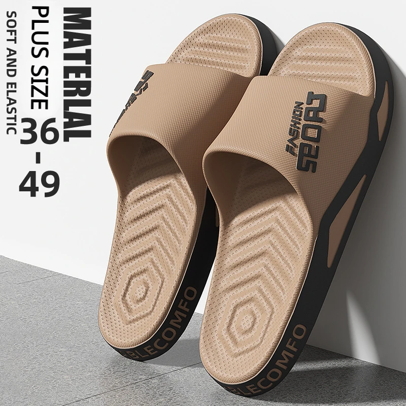 Tren 2024 pria sandal datar sepatu pantai untuk wanita PVC sol lembut sandal Flip flop pasangan Non-slip kamar mandi sandal pijat