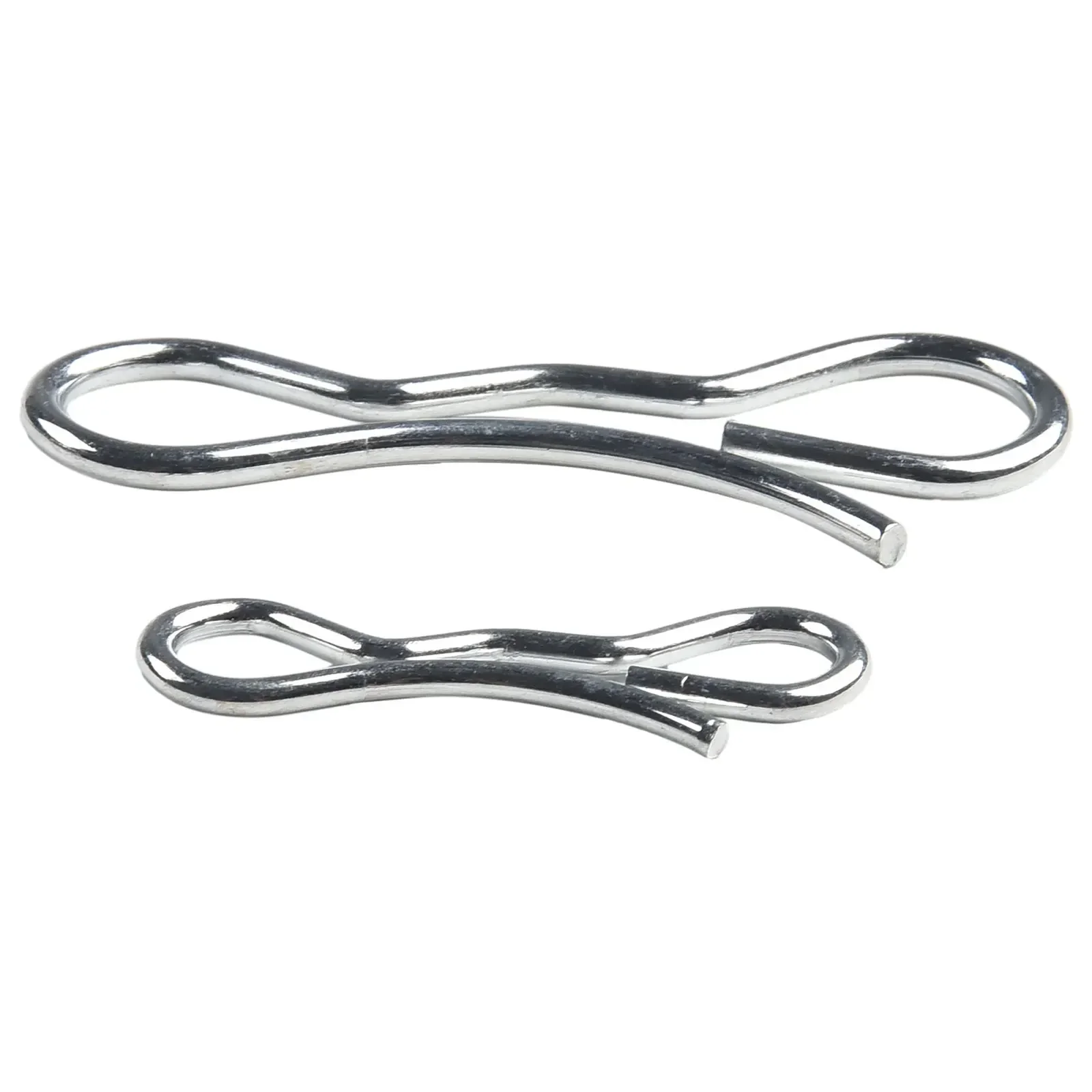 

Комплект для замены клипс для палубных креплений, включает 5 элементов: 4 шт. стопорных шплинтов типа «бабочка» 194209 и 1 шт. 194208 для различных соединений.