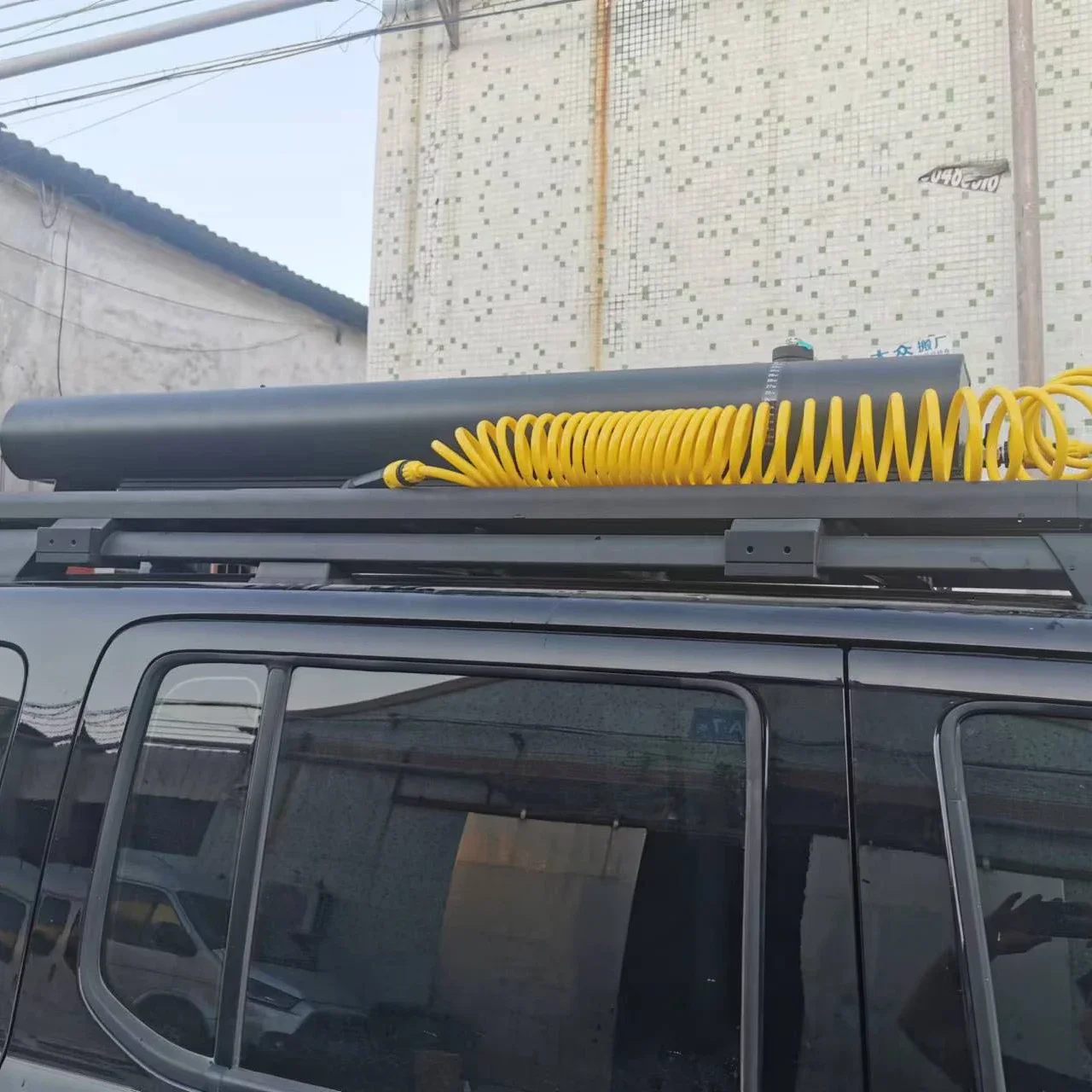 

Aluminum Car Roof Top Water Tank 30L Capacity Offroad 4X4 Auto Part Camping Outdoor Accessories Car Water Storage Tank