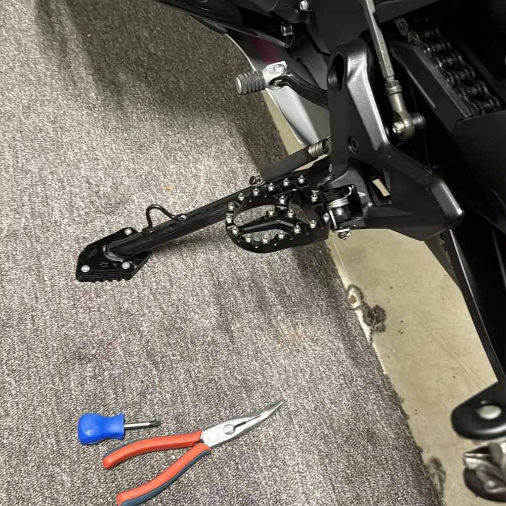 Thumbnail 2 - #50 Motorcycle Foot Pegs List of Top Picks