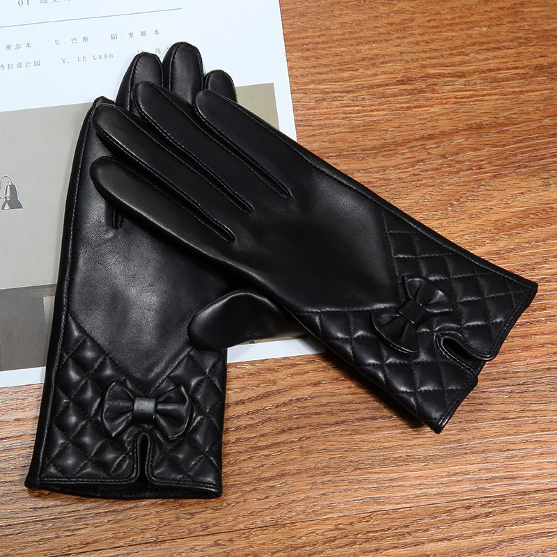 

Women's Real Leather Gloves Thermal Plush Lined Fashion Wrist Butterfly Knots Autumn Winter Driving Lambskin Gloves L6123