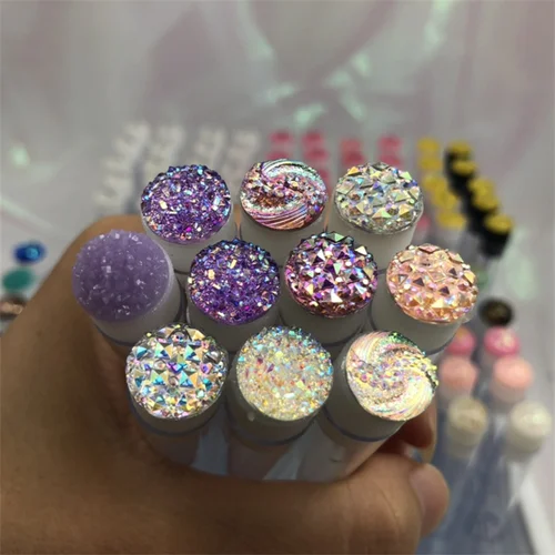 Imagen 2 del producto 50 Uds tubo de cepillo de pestañas varitas de rímel desechables tubo reutilizable carretes de pestañas cepillo limpiador a prueba de polvo tubos de almacenamiento