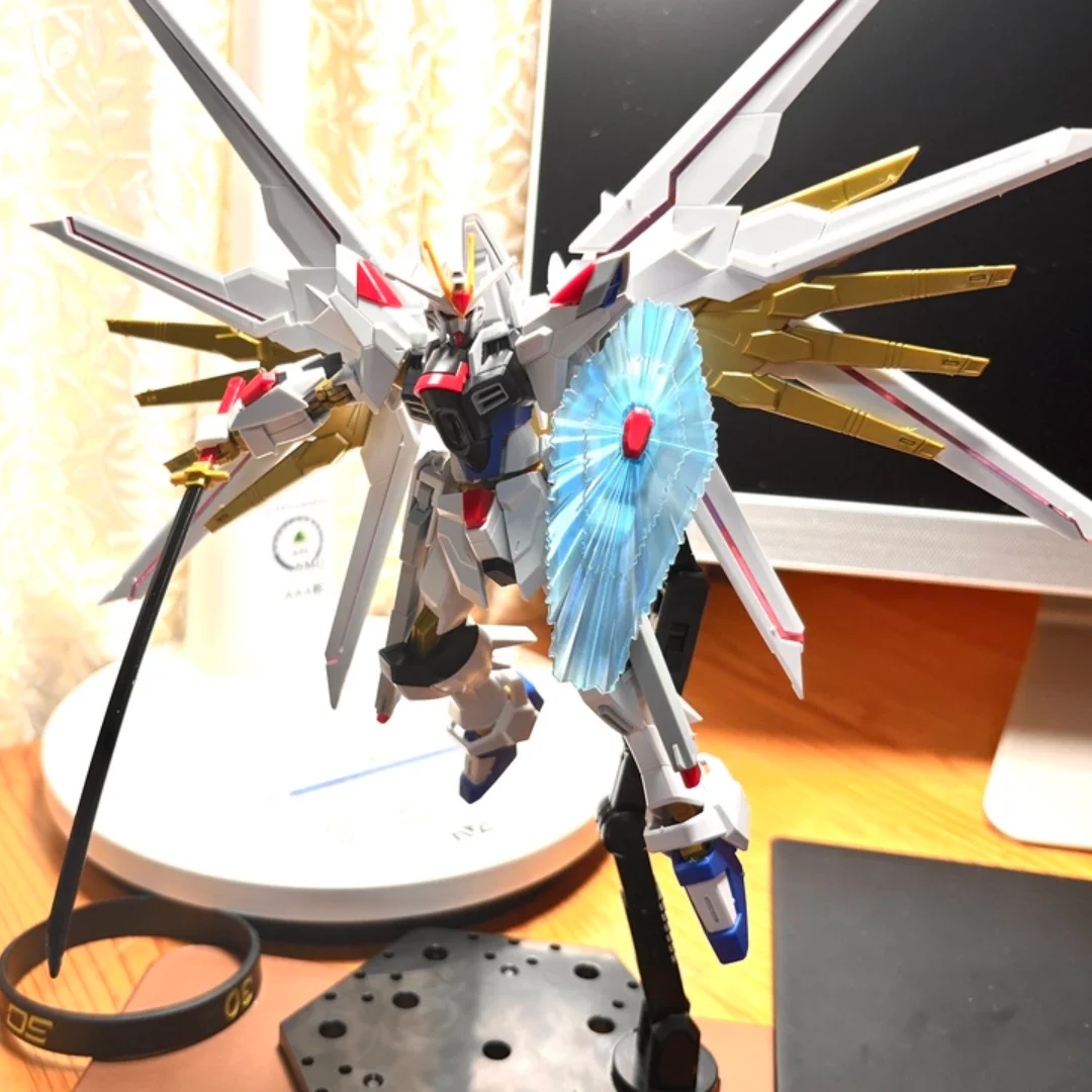 In Stock Bandai HGCE 1/144 Mighty Strike Freedom Gunpla Model Kit Plastic Assembly Action Figure SEED Movie Series Hobby Gift