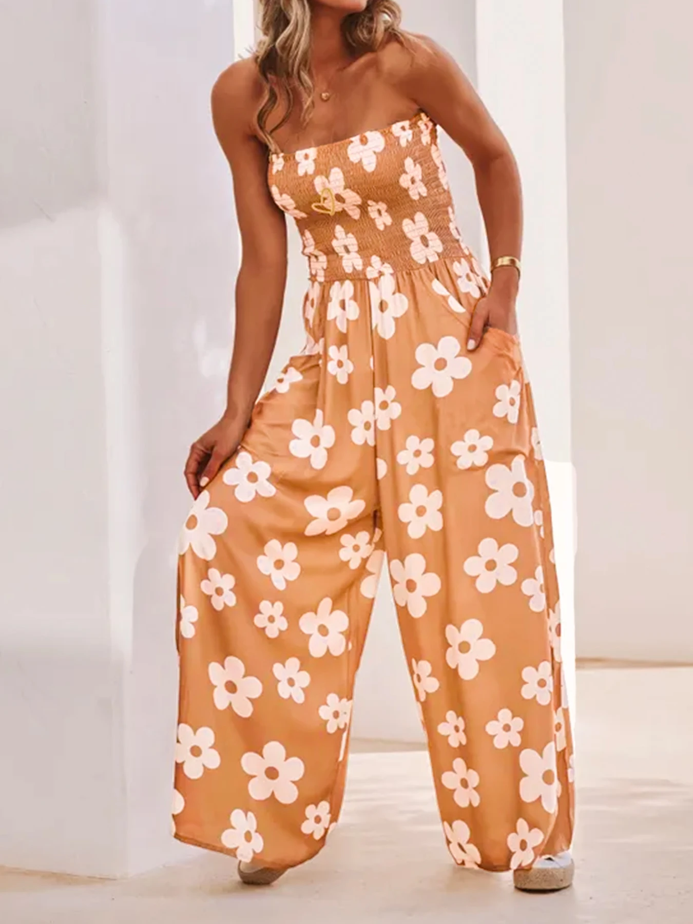 

plus size ladies elegant holiday in spring&summer island leisure holiday wind sweet flower print tube top jumpsuit has pockets
