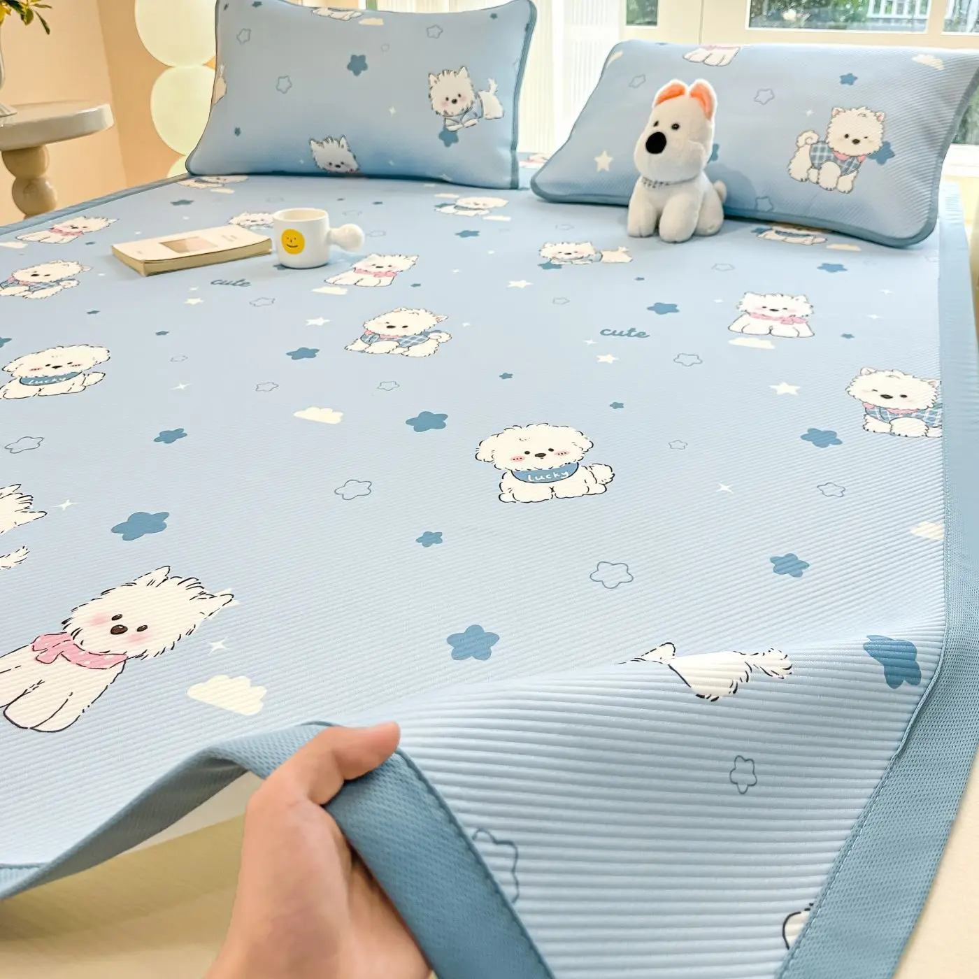 Class A Cool Doudou Mat Summer Ice Silk Mat Three-piece Set Student Dormitory Air Conditioning Soft Mat Single piece washable