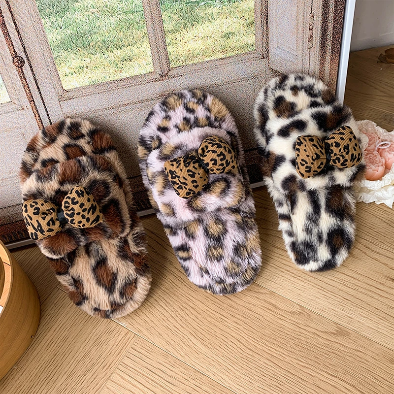 

Детские модные хлопковые тапочки для девочек, новинка зимы 2025 года, корейский стиль, нескользящая универсальная теплая обувь без шнуровки с мягкой подошвой