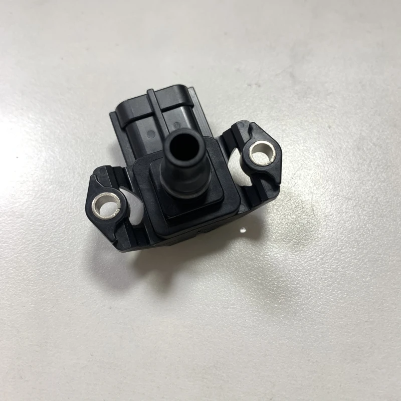 8980094180 22627-AA470 8-98009418-0   intake pressure sensor  6WG1 6HK1 4HK1 ELF 600P Euro 4 engine
