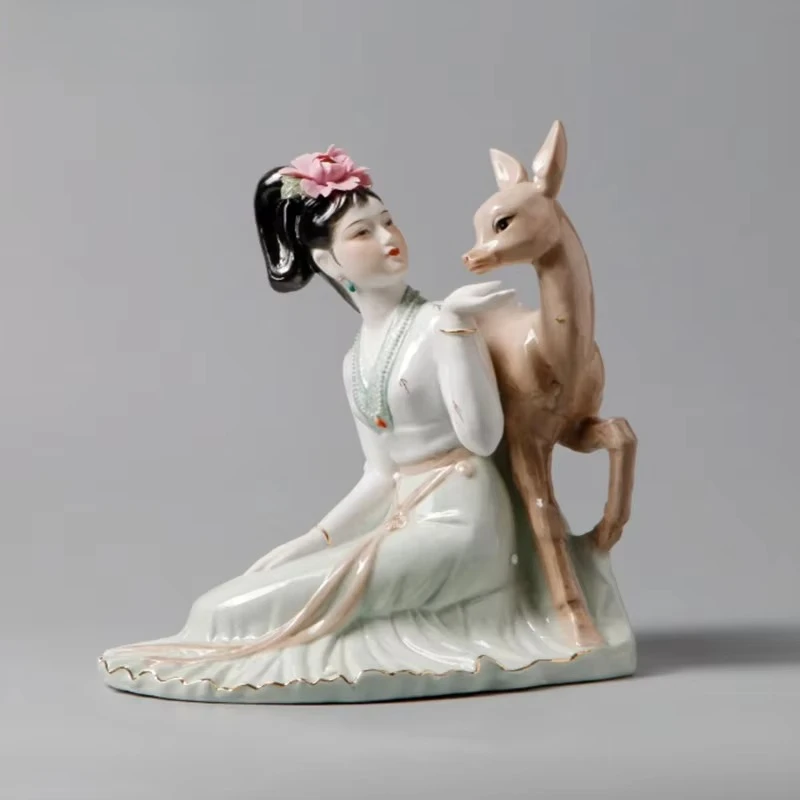 

Customizable Chinese classical beautiful woman resin fiberglass statue sculpture table display decoration square landscape