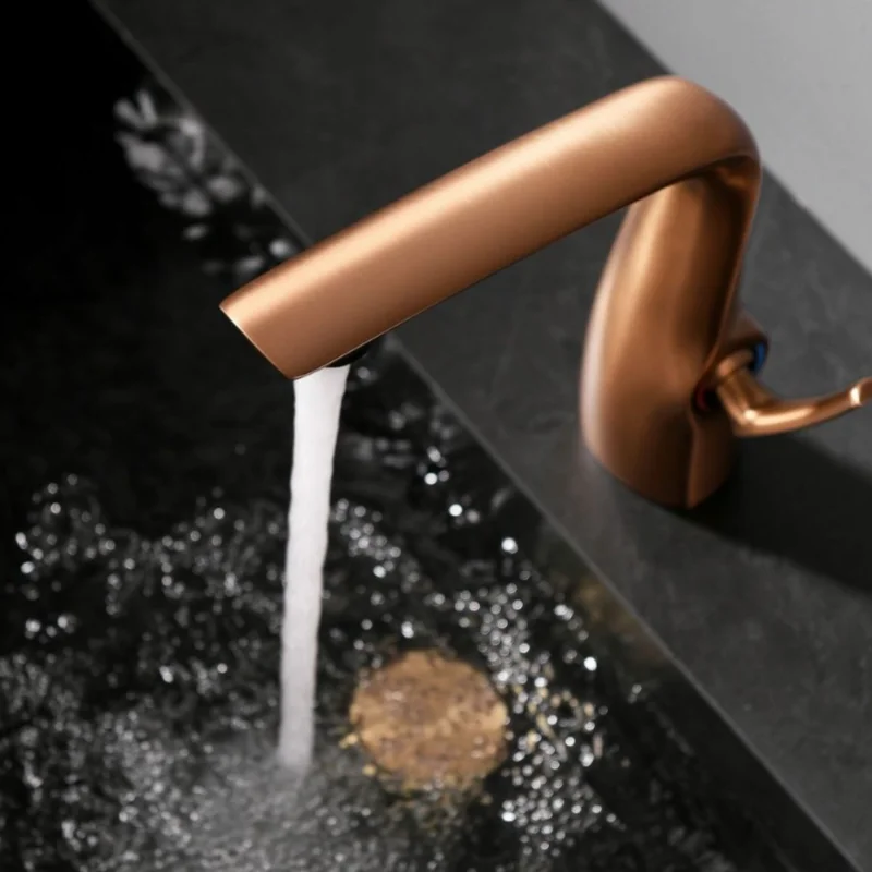 Rose Gold Solid Brass bathroom Sink Faucet Single Hole Single Handle Cold And Hot Sink Mixer Basin Tap