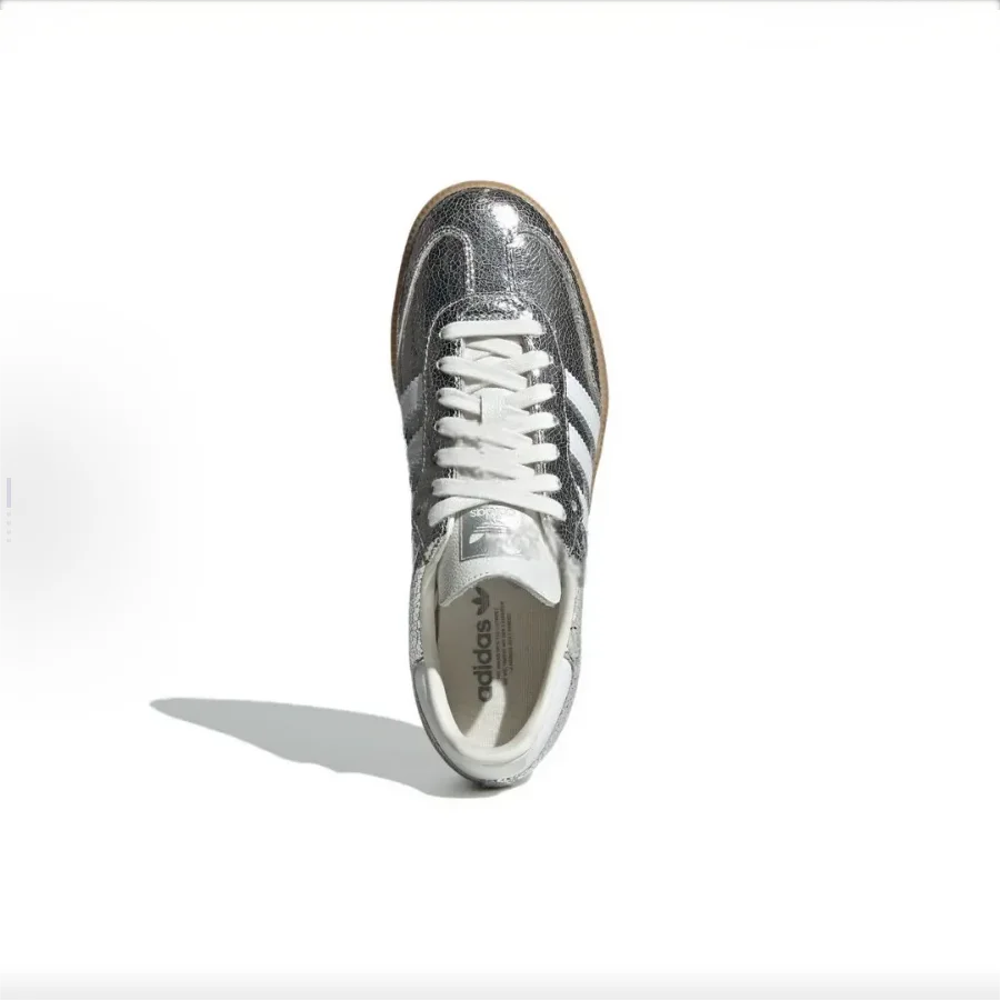 حذاء adidas Originals Samba 0G مريح وبسيط ونعل رفيع ومتين ومنخفض الارتفاع حذاء تزلج نسائي فضي JR0035