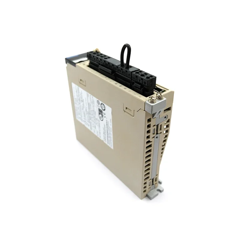 SGD7S-5R5A00A002 PLC Servo Pack YASKAWA Servo Drive Amplifier