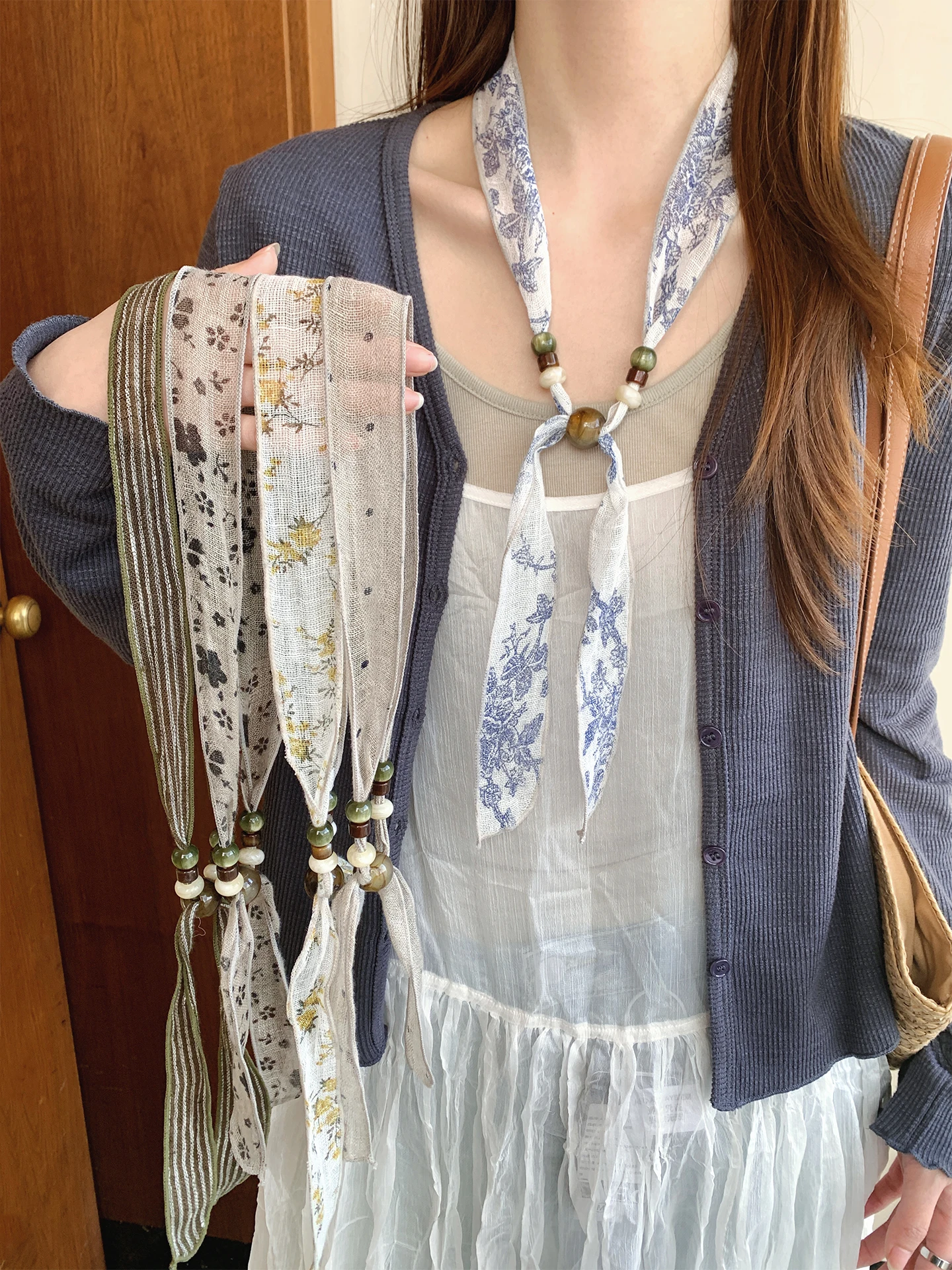 cachecol-longo-retro-chines-com-detalhes-de-renda-acessorio-decorativo-feminino-de-alta-qualidade-e-estilo-artistico-para-o-pescoco