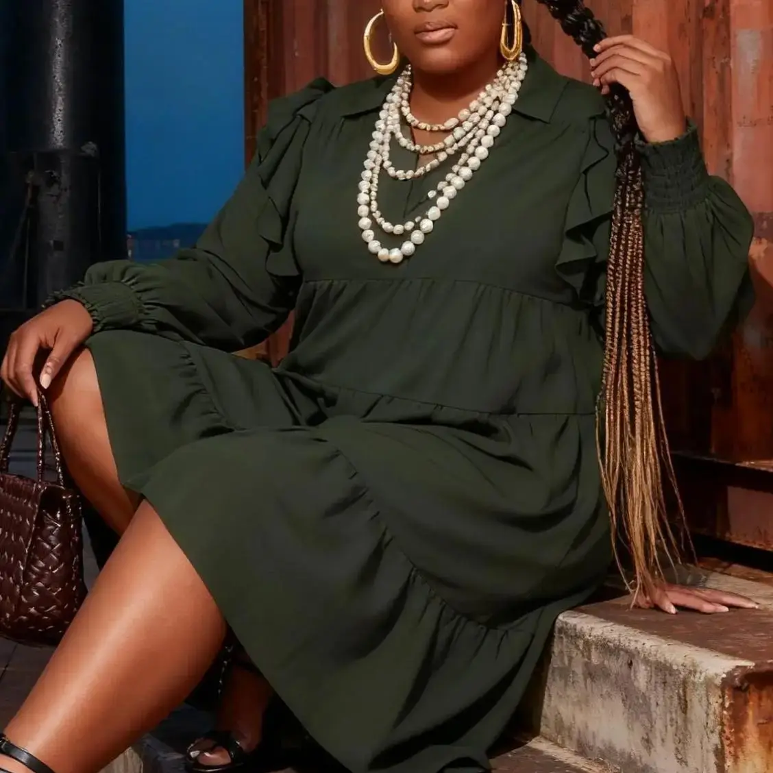 فستان نسائي طويل أنيق مقاس كبير مع أكمام فانوس على شكل حرف V