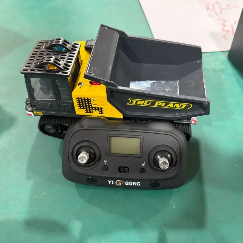 Yigong New 1/50 Scale 970mm Lead Screw Remote Control Excavator