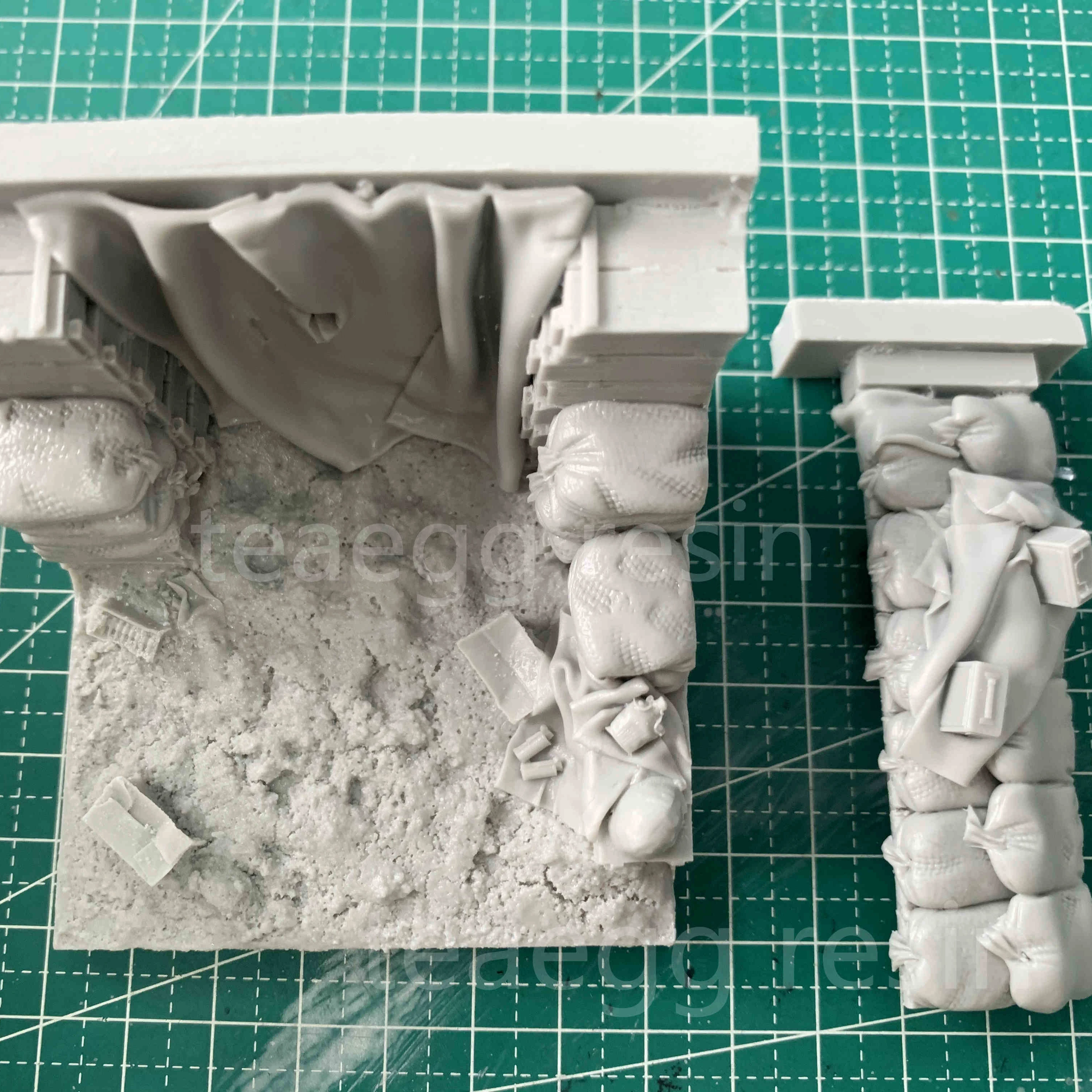 70 * 70mm Resin Model Scene Accessories Model Kit Miniature Toy Vietnam Bunker Base Unassembled and Unpainted  diorama