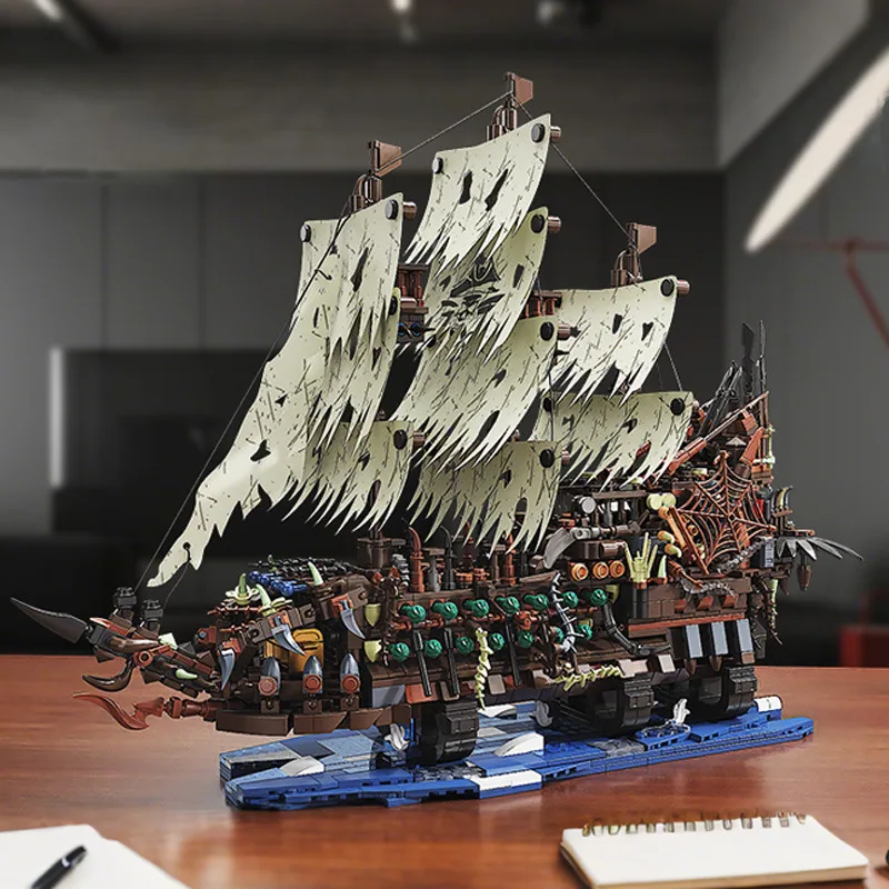 New T2141 2159pcs MOC Flying Dutchman Pirate Ship Building Blocks Bricks Assembling Model DIY Kids Toys Birthday Gift Set