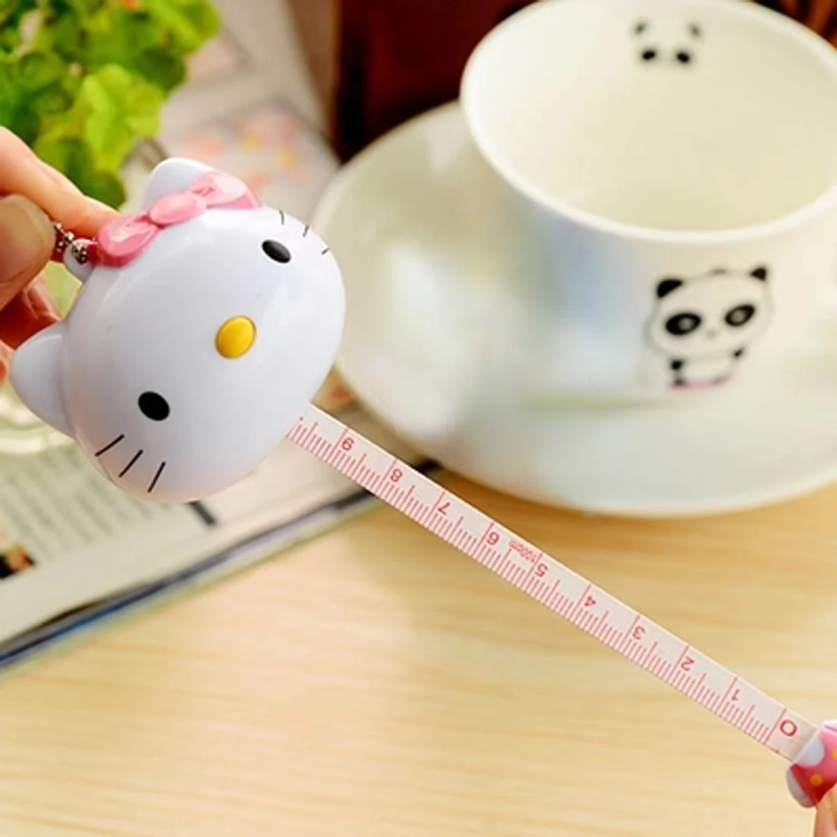 

Cute Hello Kitty Cartoon Measuring Tape, Retractable Ruler and Mini Pendant for Students and Girls