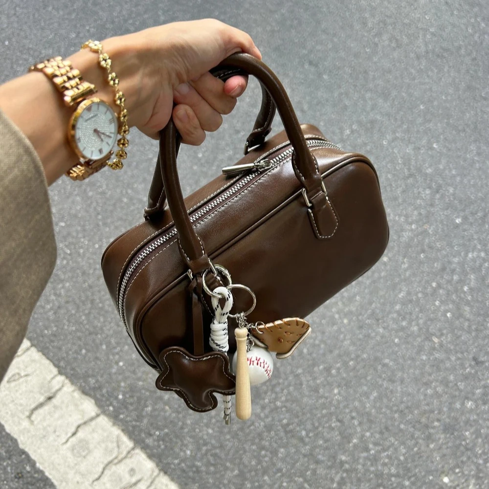 

Fashionable new commuting small women's handbag, large capacity pillowcase, soft tanned leather antique crossbody bag