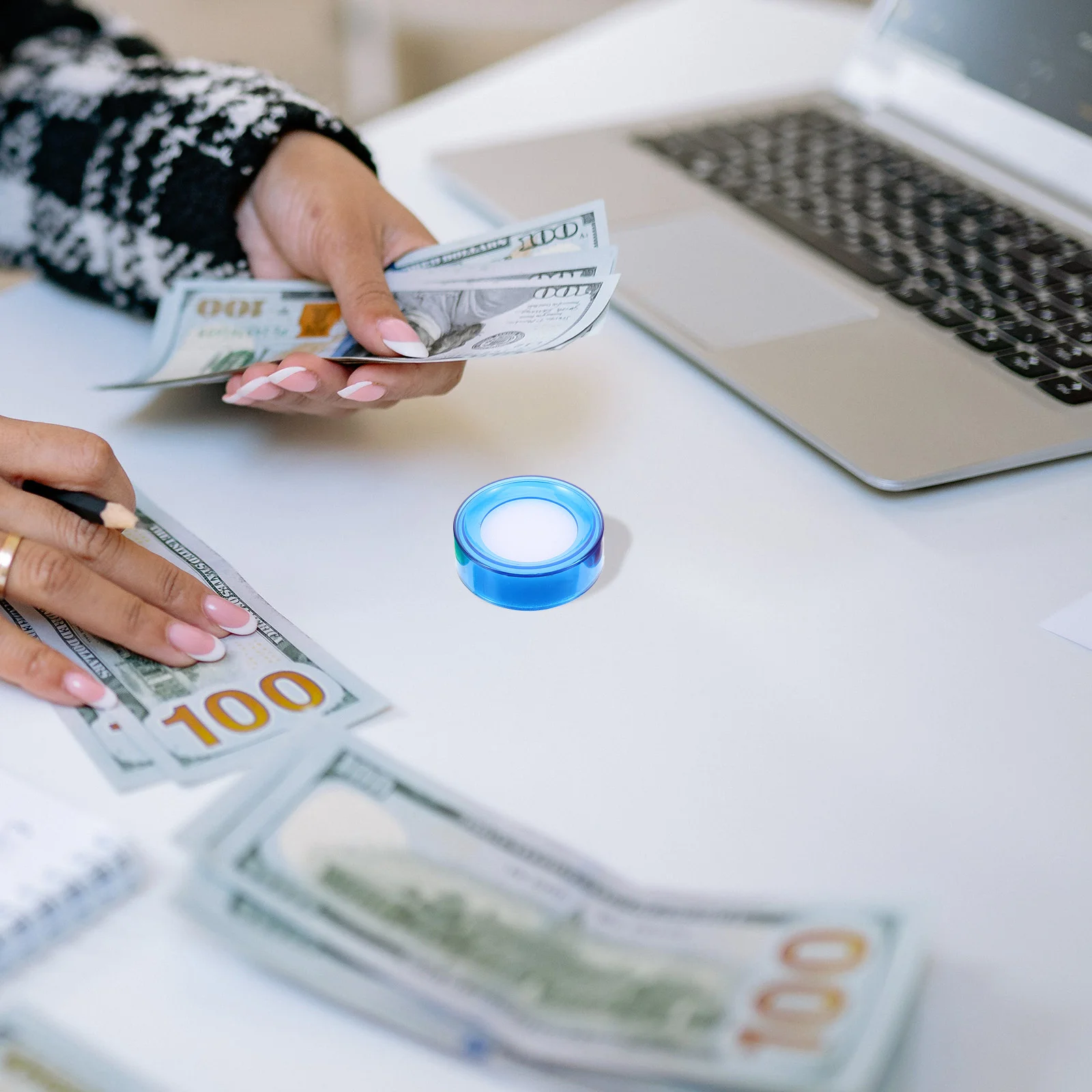 4 Pcs Money Counting Cylinder Fingertip Moistener for Bank Accessories Cash Sponges Hand