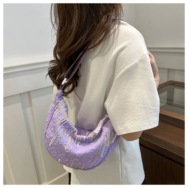 Minimalistische Umhängetasche im japanischen Stil für Damen, kleine Umhängetasche für das Handy, leichte und vielseitige Dumpling-Tasche für Mädchen – Detail 3