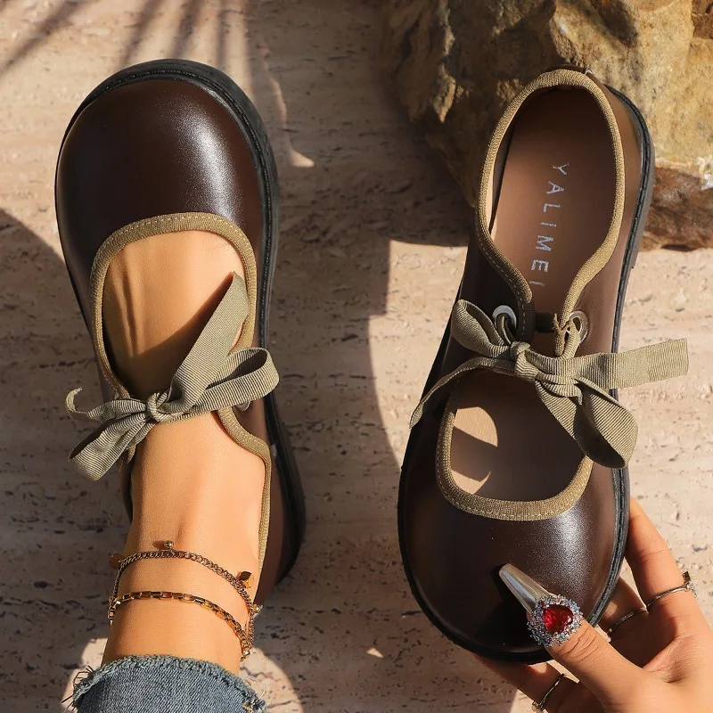 New summer style round-toe soft-soled lace-up moccasins, low heel, comfortable and casual, versatile round-toe single shoes2025