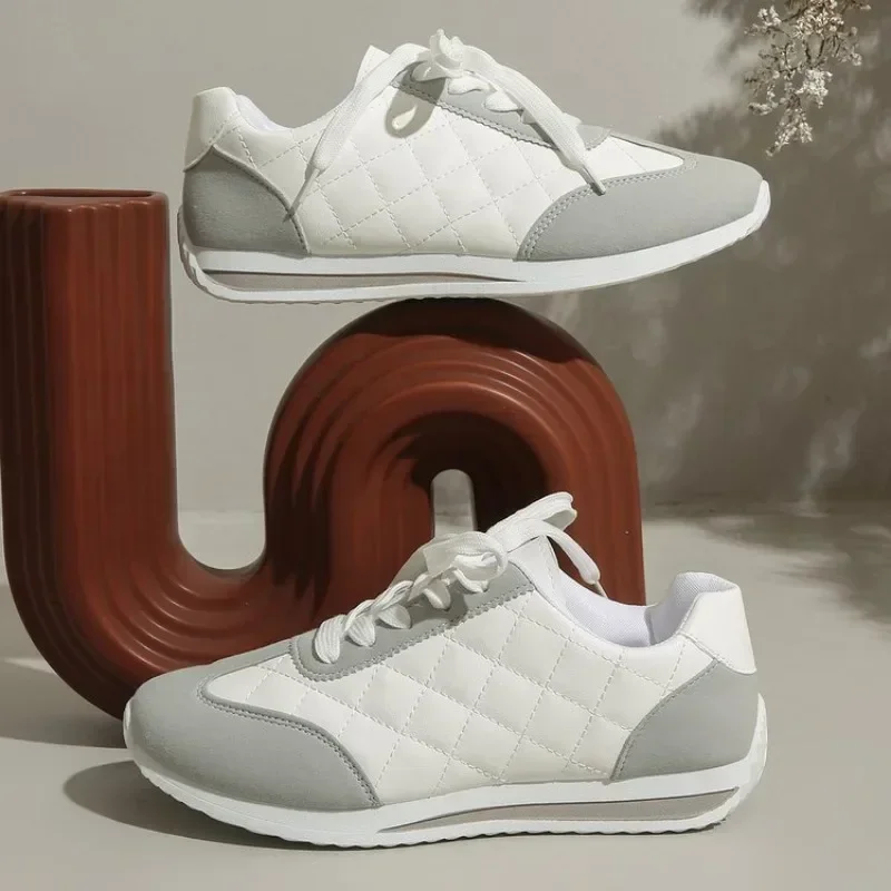 Women Quilted Lace-up Sneakers, Two Tone Patchwork Casual Walking Shoes