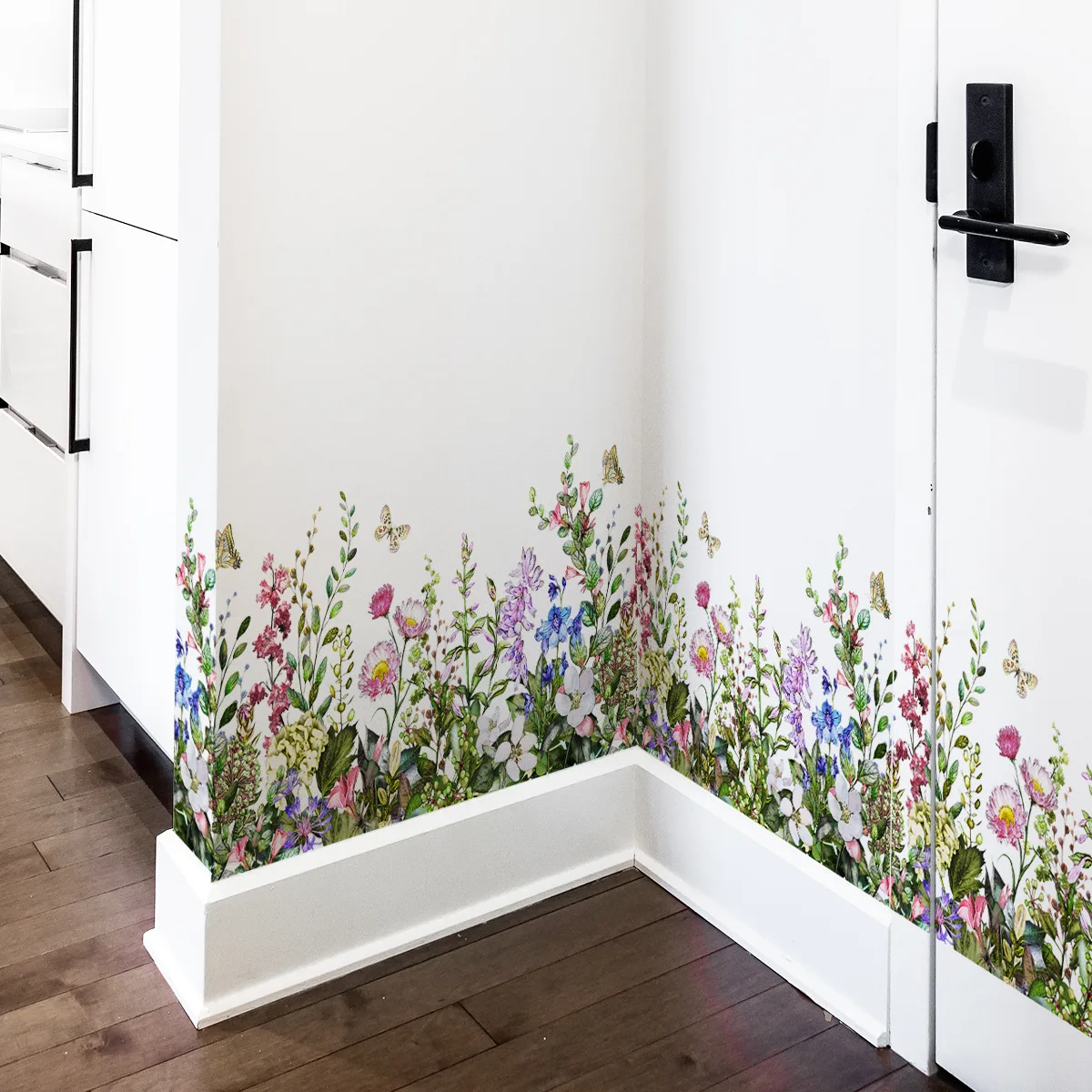 Blooming Calamus Butterfly Wall Decals Baseboard Decor PVC Floral Mural Art Stickers Home Decoration Wall Stickers