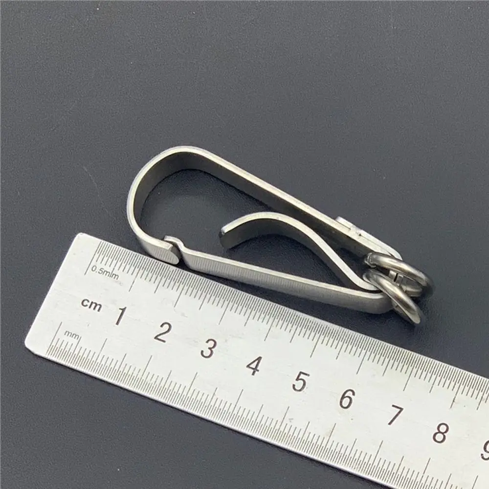 Business Style Carabiner Key Clip Theft-resistant Smooth Stainless Steel Men Key Rings Anti-fingerprint Polishing Car Key Chain