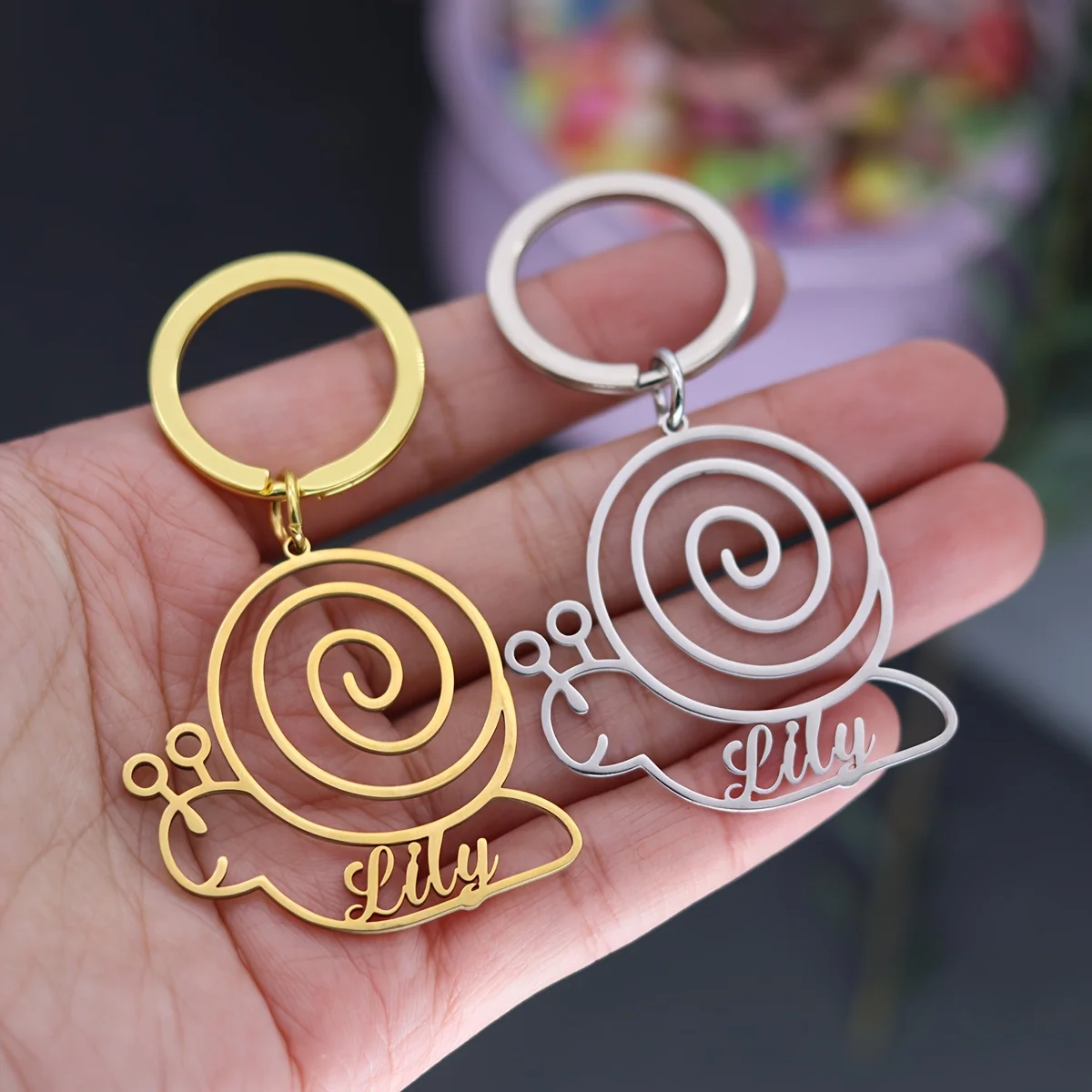 

Personalized Snail Stainless Steel Keychain Custom Name Engraved Cute Spiral Design Ideal Gift Girls Boys School Bag Key Chain