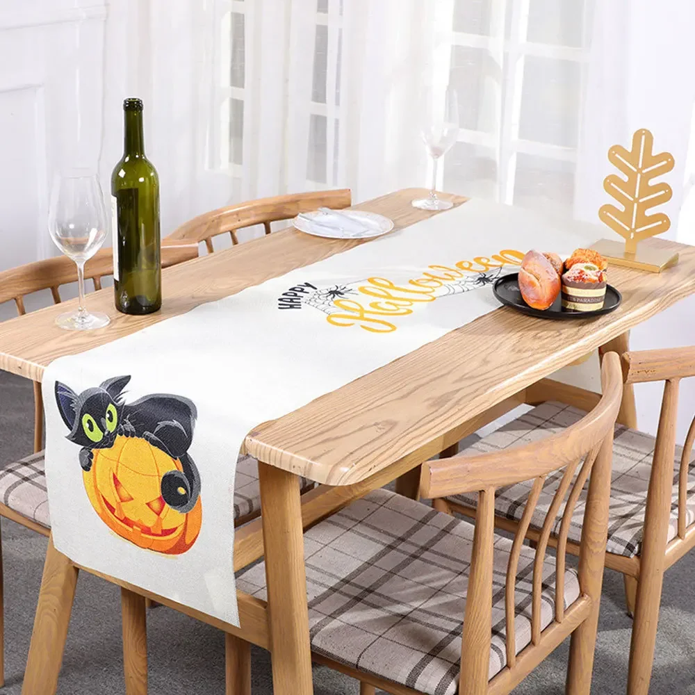 Halloween tabletop tablecloth decorations table ceremony atmosphere scene arrangement props fabric table flag