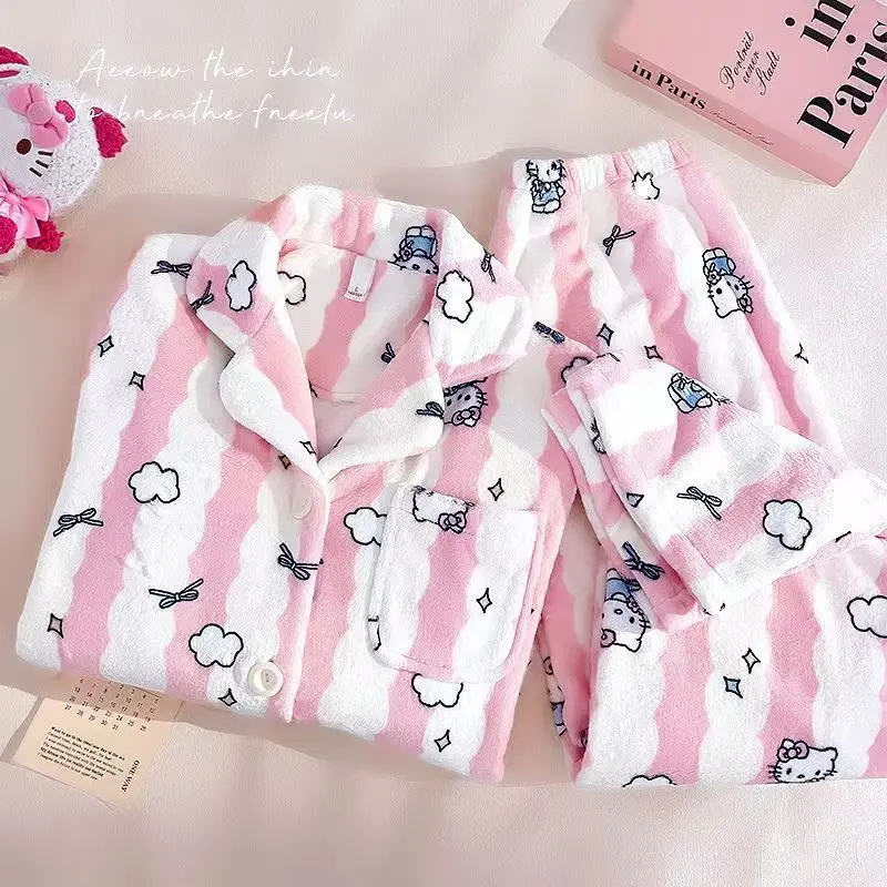 Pijamas de invierno de Hello Kitty, conjunto de pijama bonito de franela para mujer, pijamas esponjosos, pijama de felpa, Top grueso, ropa para el hogar, conjunto de dos piezas