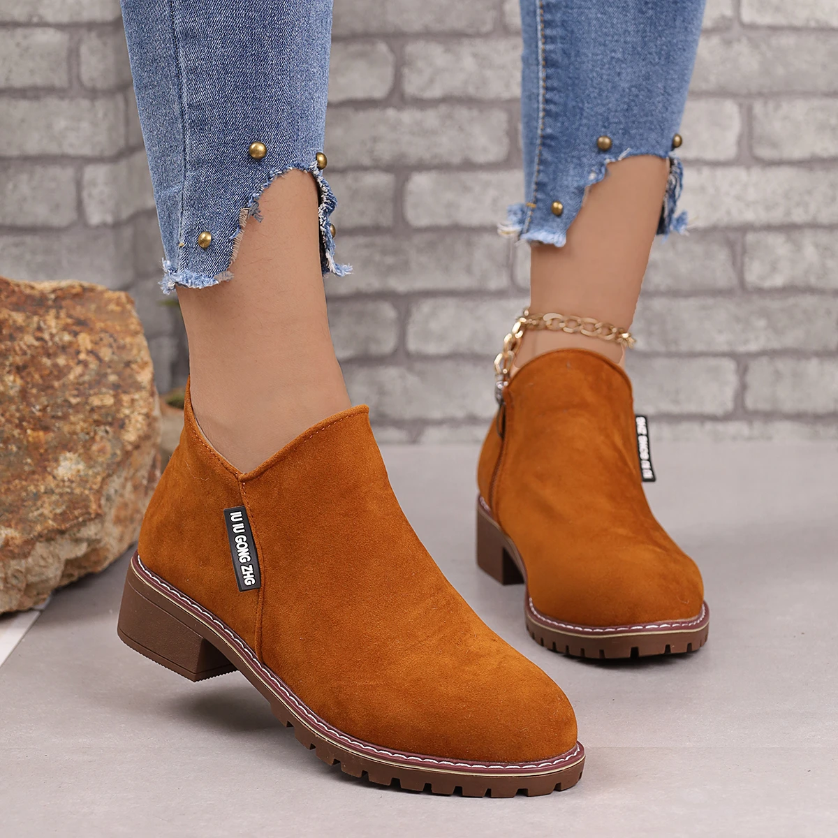 Women Boots Fashion Thick Sole Ankle Boots Comfortable Plus Size Snow Boots Casual Female Platform Designer Hot Shoes for Women