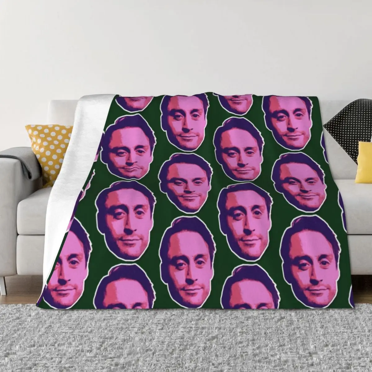 

roman roy, kieran culkin Throw Blanket Softest Furrys Nap halloween Blankets